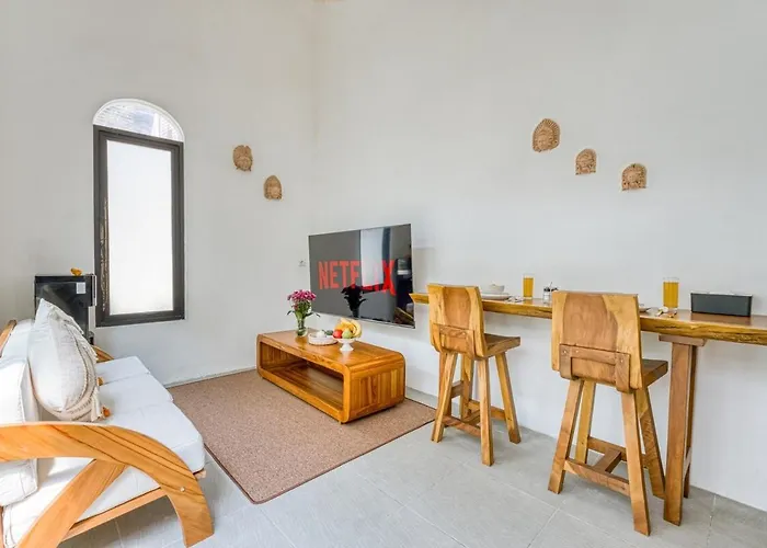 Cozy Tropical Pererenan 2bd With Rooftop Pool Villa Canggu (Bali)